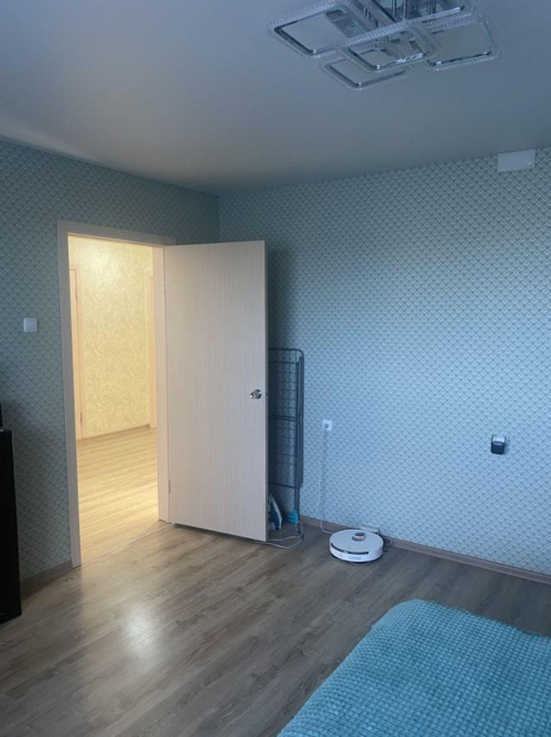 Продажа 2-комн квартиры 16 микрорайон, 2