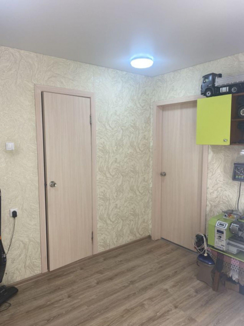 Продажа 2-комн квартиры 16 микрорайон, 2