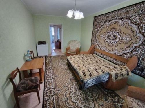 Продажа 3-комн квартиры Уральская улица, 3