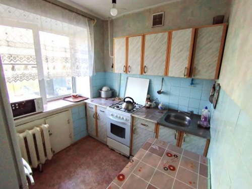 Продажа 3-комн квартиры Уральская улица, 3
