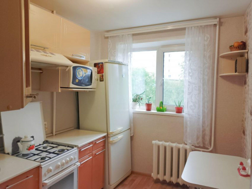 Продажа 3-комн квартиры Радионова улица, 18а