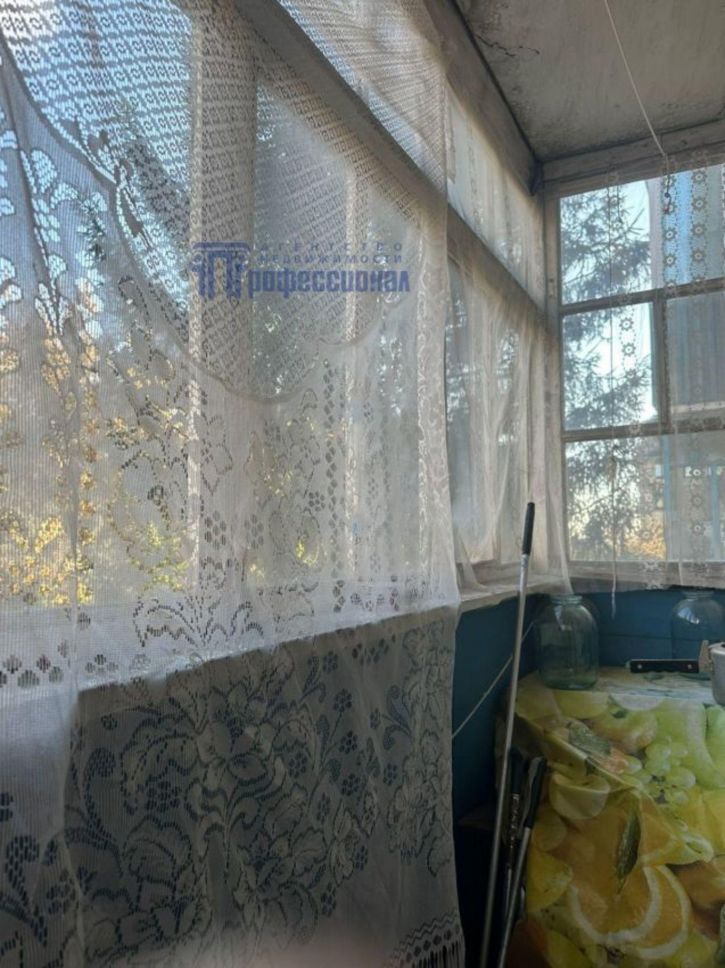 2-комн квартира Максима Горького улица, 6