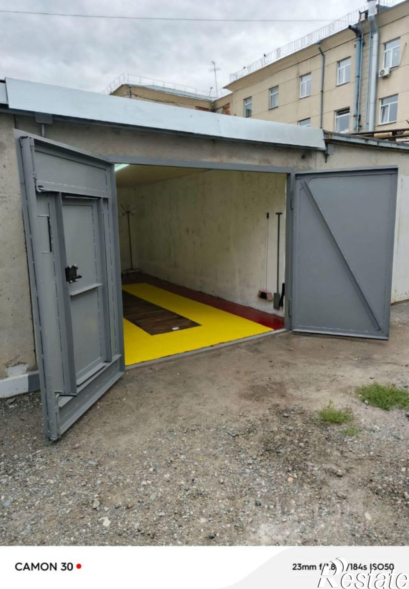 Сдать гараж, место в паркинге за 7 000 рублей на пл имени В.И. Ленина, 1