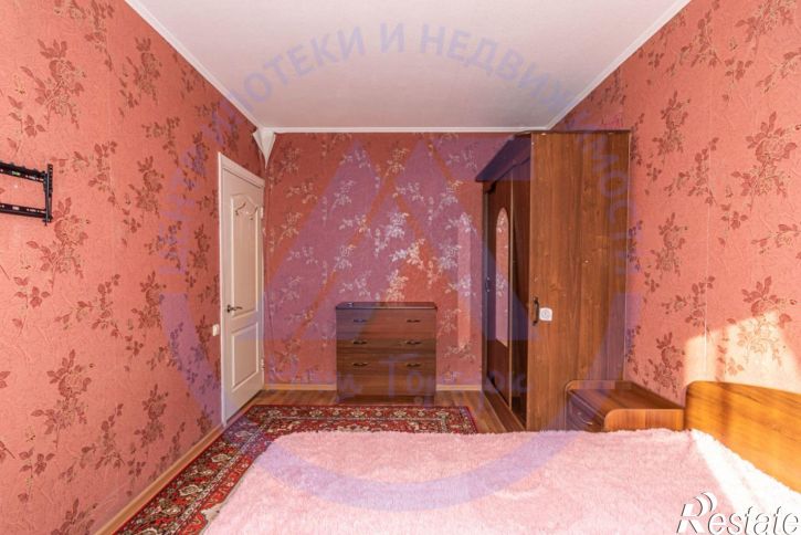 2-комн квартира мкр 6-й, д 12