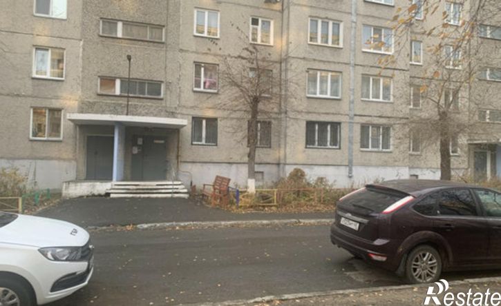 3-комн квартира жилой район Заозёрный, 3-й микрорайон, 23