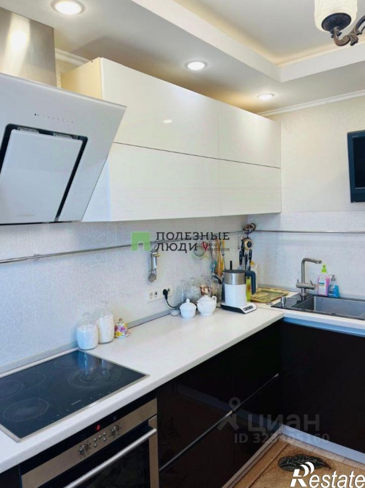 4-комн квартира Курган г., Заозерный, 6-й мкр., д.15