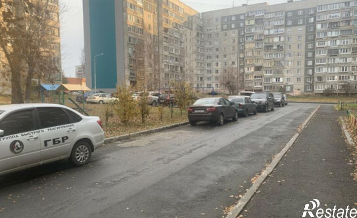 3-комн квартира жилой район Заозёрный, 3-й микрорайон, 23