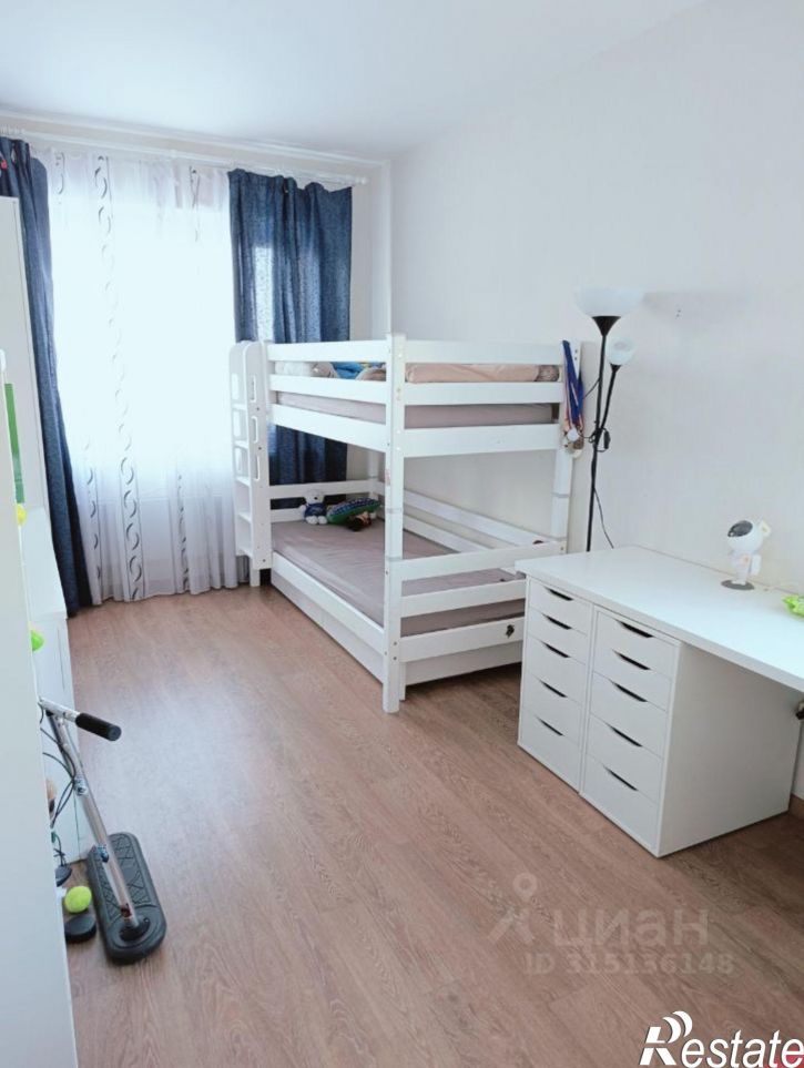 2-комн квартира жилой район Заозёрный, 4-й микрорайон, 31