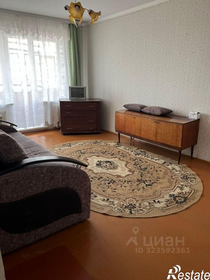 2-комн квартира пр-кт Конституции, 47,  д. 47