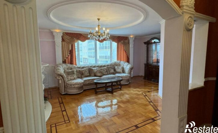 3-комн квартира улица Гоголя, 151,  д. 151