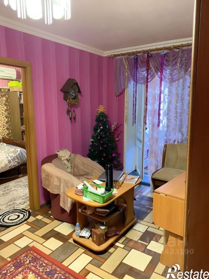 2-комн квартира улица Красина, 44,  д. 44