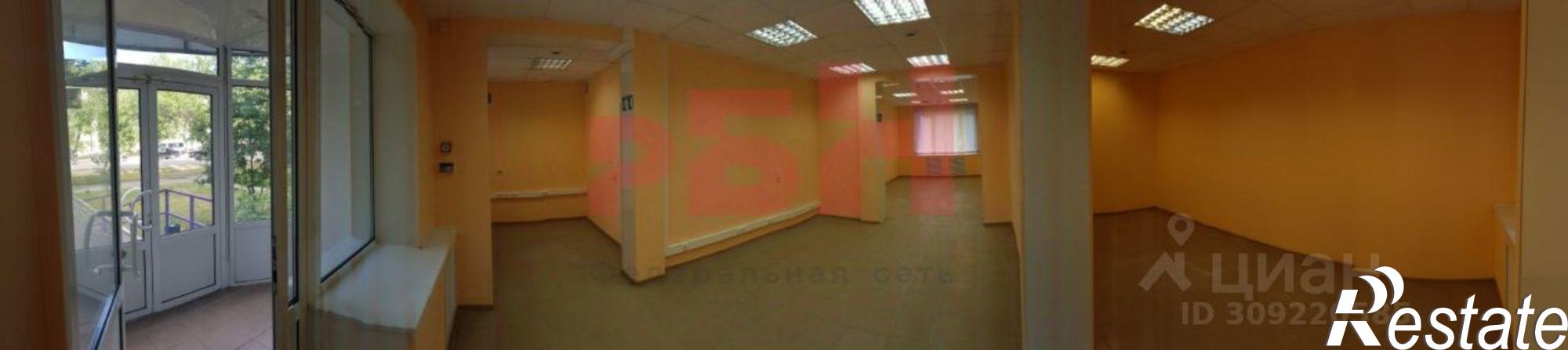 Купить торговое помещение за 8 243 840 рублей на проспект Машиностроителей, 7