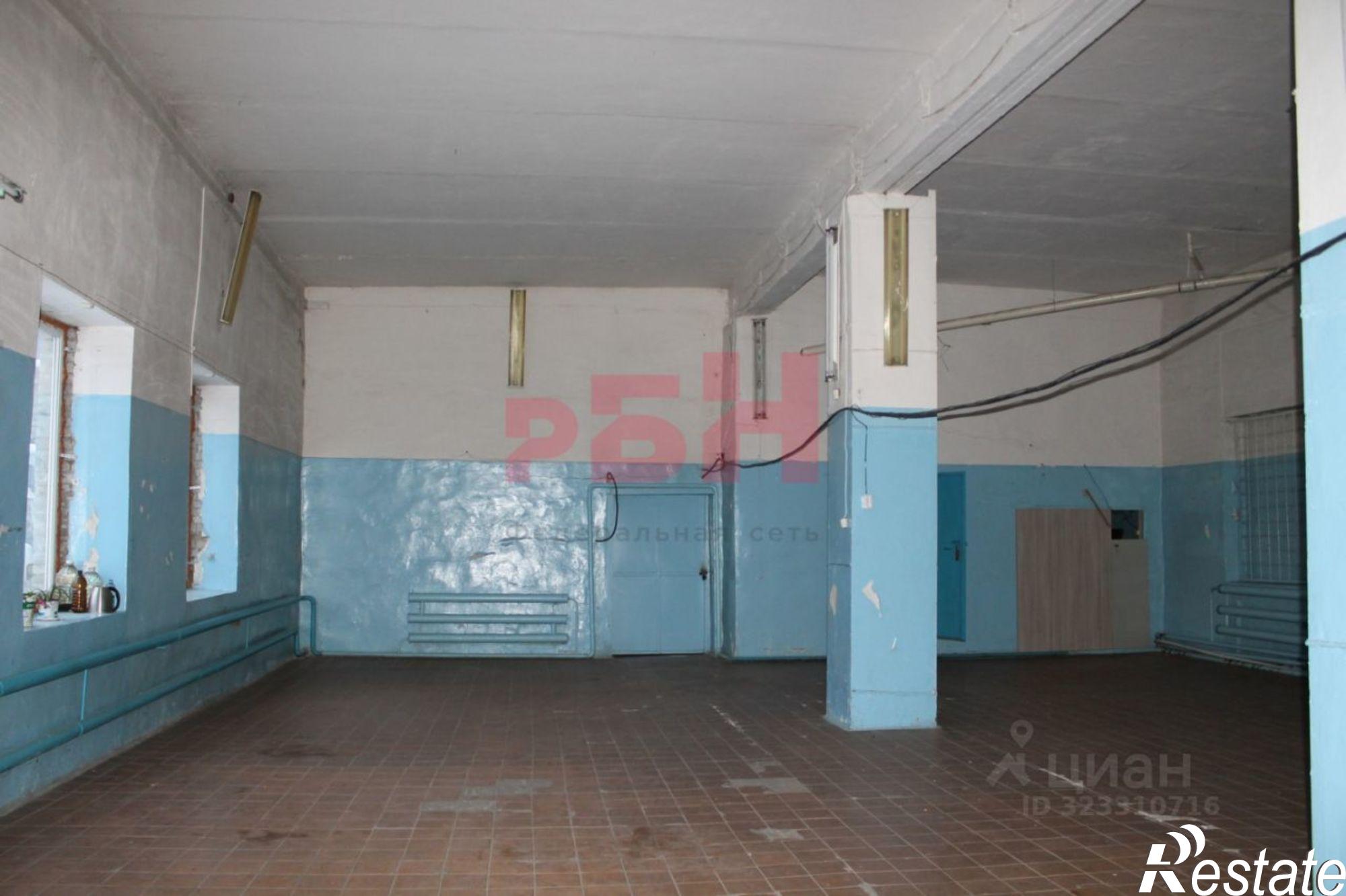 Купить помещение свободного назначения за 120 001 000 рублей на Сибирская улица, 8