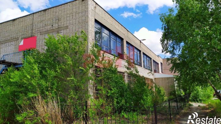 Помещение свободного назначения улица Крутикова