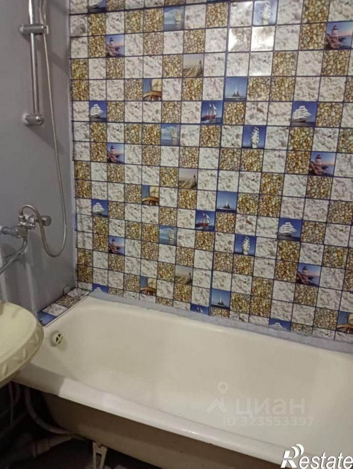 1-комн квартира Курган, жилой район Заозёрный, 6-й микрорайон, 32