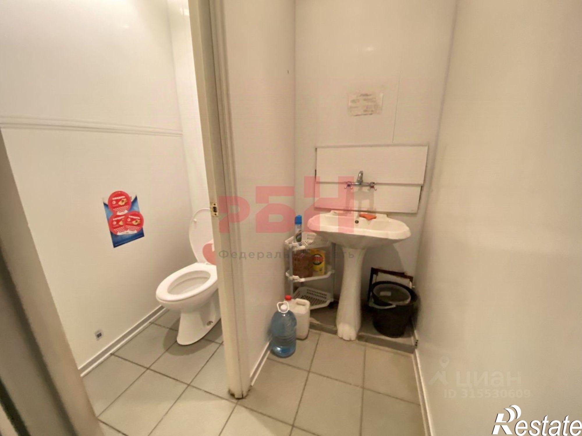 Сдать торговое помещение за 29 787 рублей на улица Коли Мяготина, 105