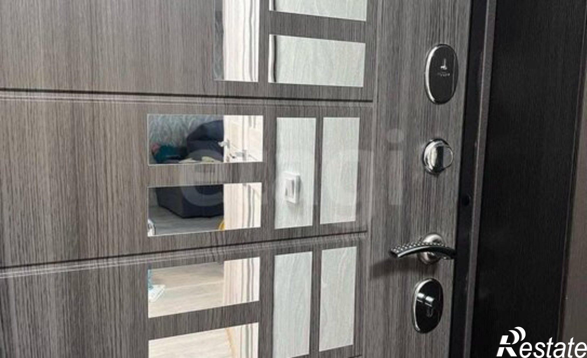 Купить квартиру за 3 100 000 рублей на Советская улица, 51А