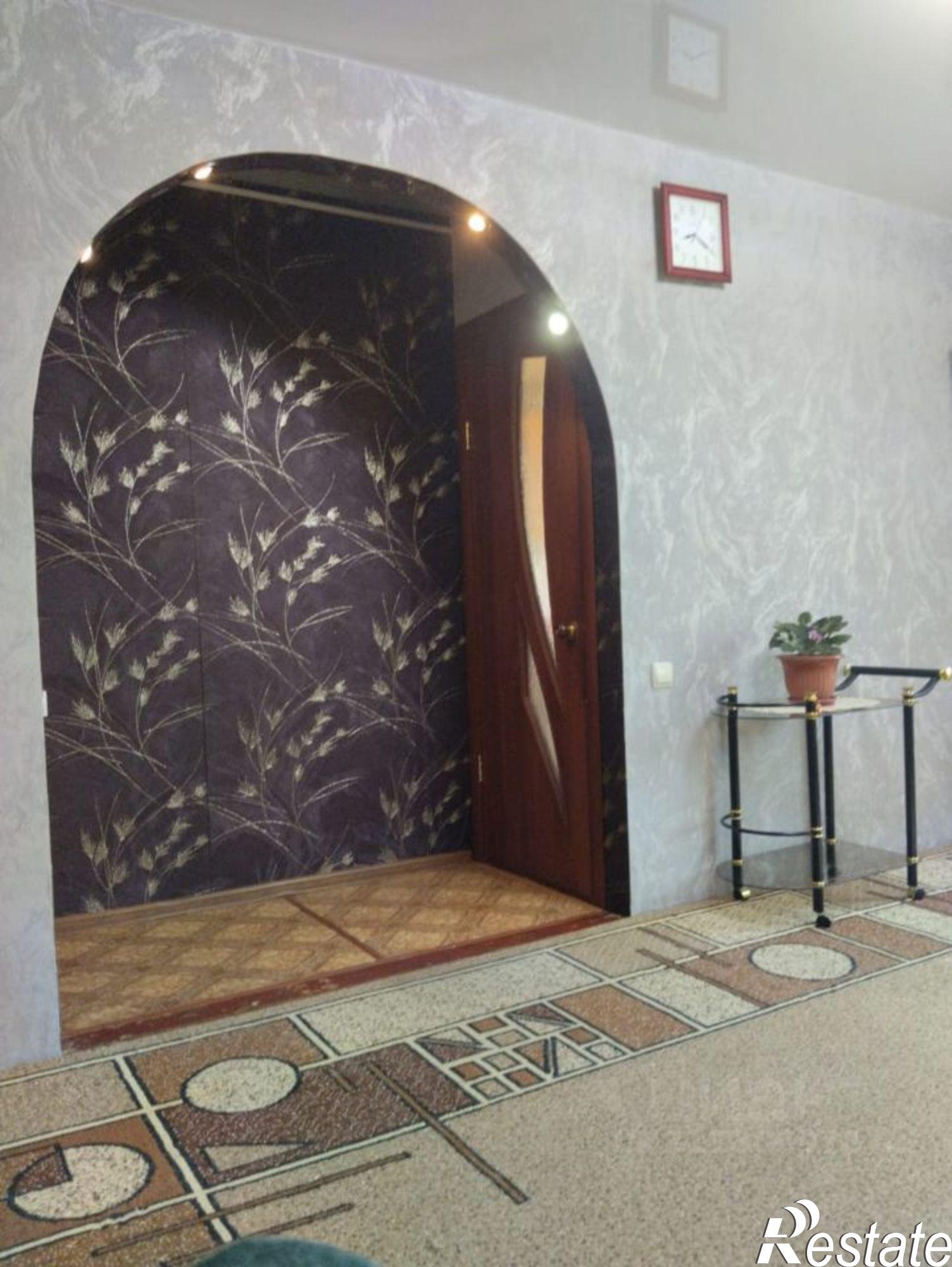 Купить квартиру за 3 400 000 рублей на Чернореченская улица, 85