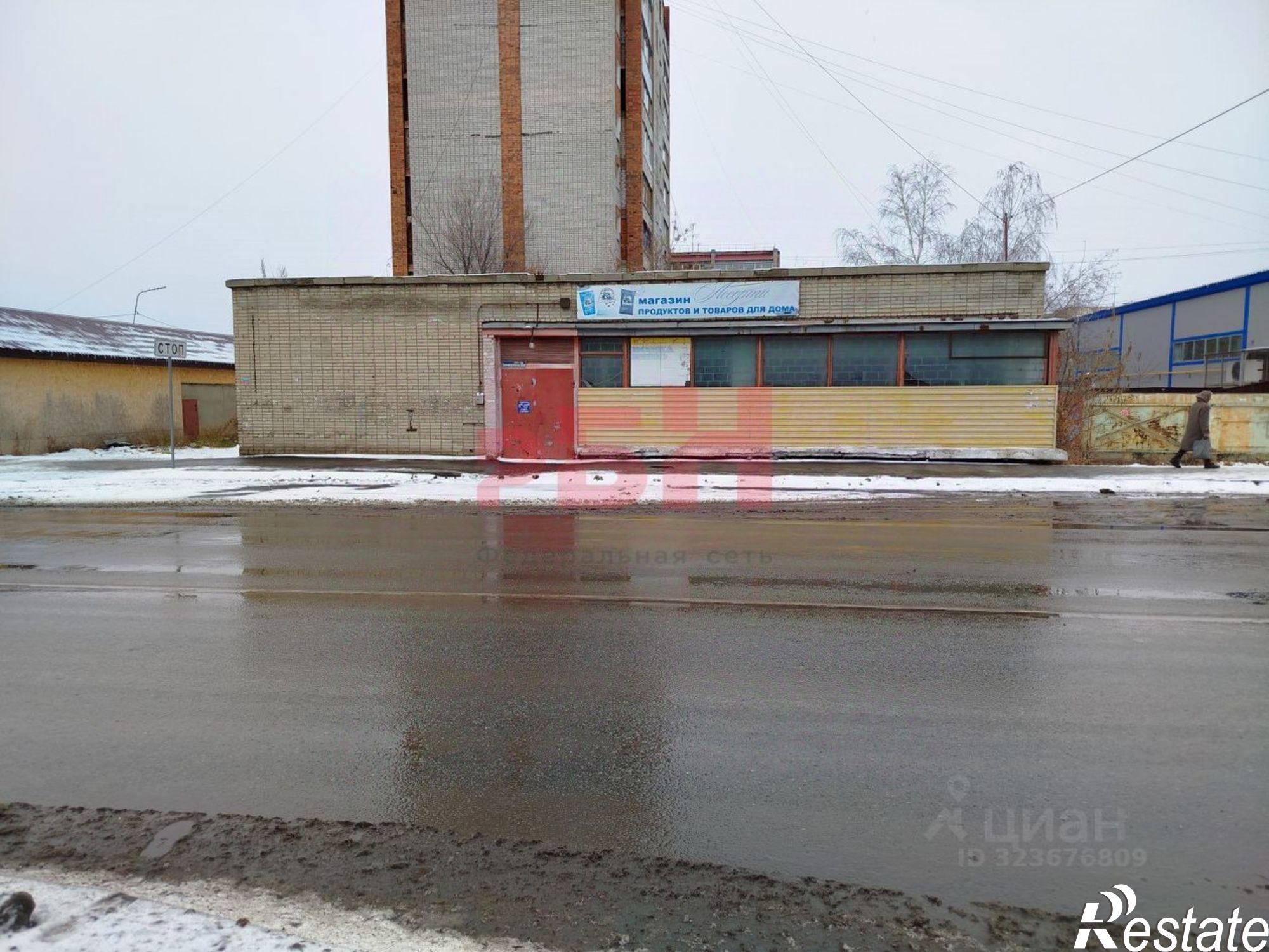 Купить торговое помещение за 13 900 000 рублей на Садовая улица, 8А