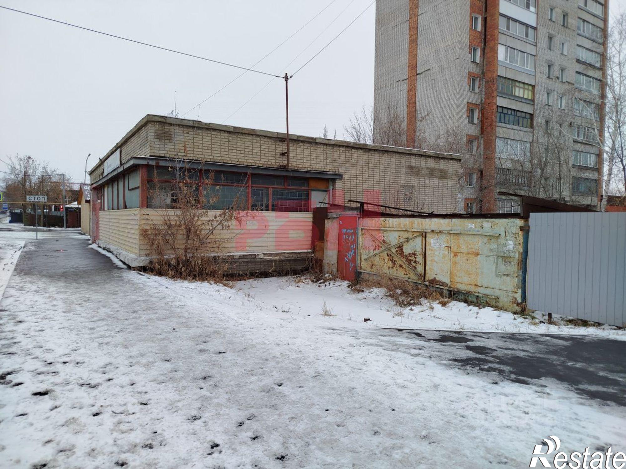 Купить торговое помещение за 13 900 000 рублей на Садовая улица, 8А