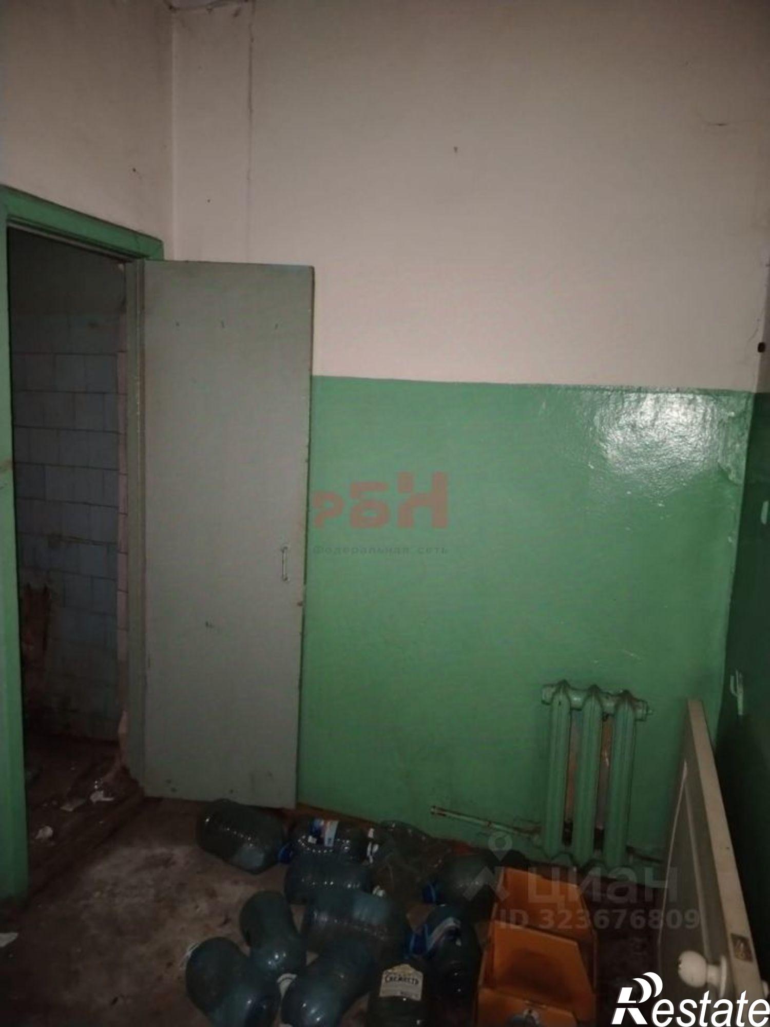 Купить торговое помещение за 13 900 000 рублей на Садовая улица, 8А