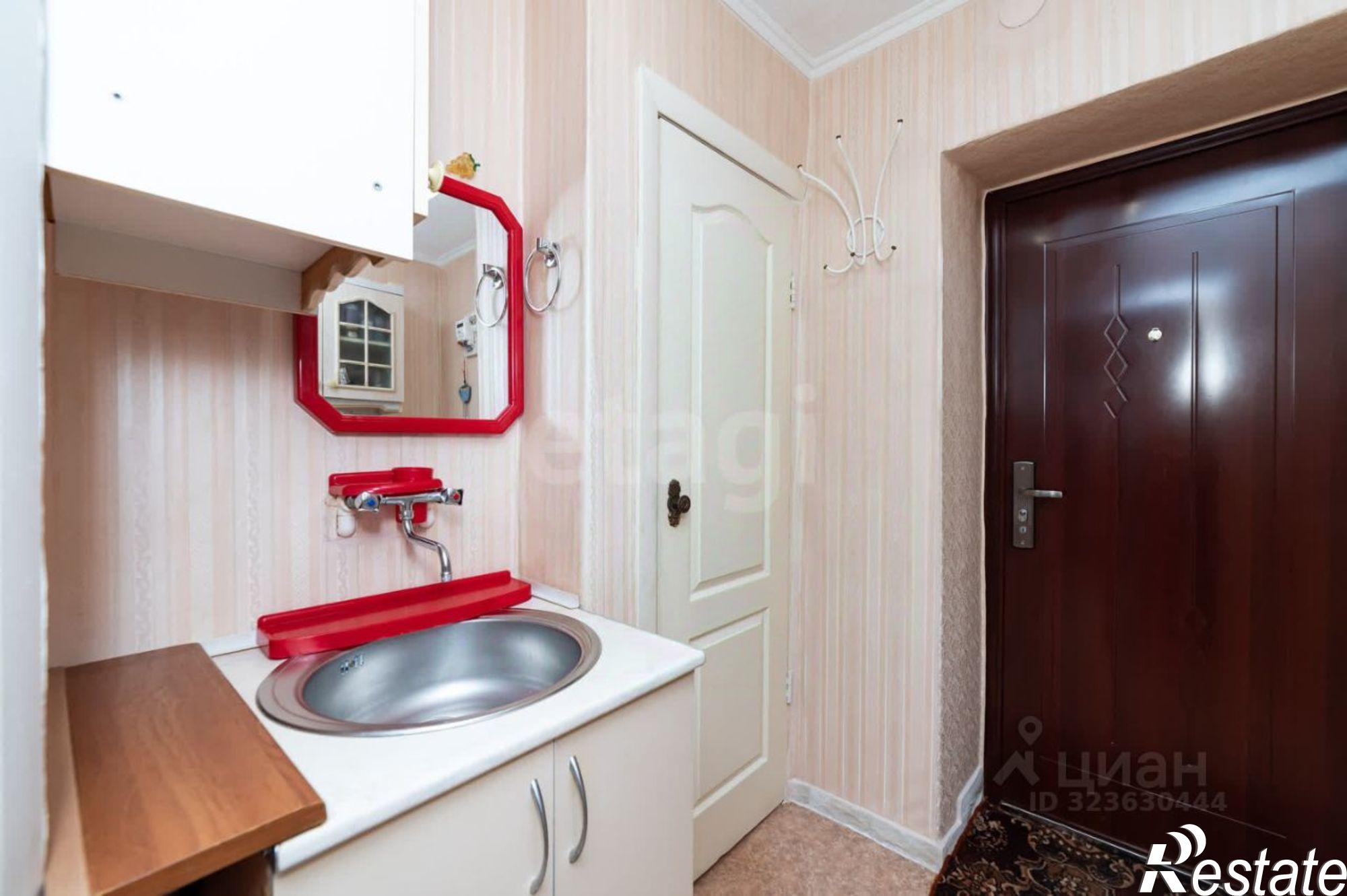 Купить квартиру за 1 550 000 рублей на Половинская улица, 8А