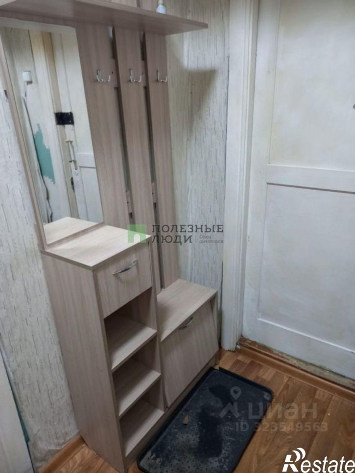 Комната улица Карельцева, 12,  д. 12