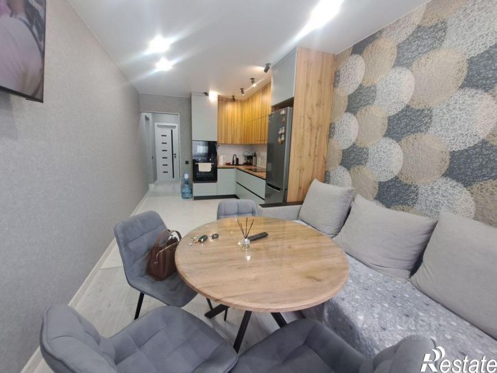 2-комн квартира Курган г, 12-й мкр., 25