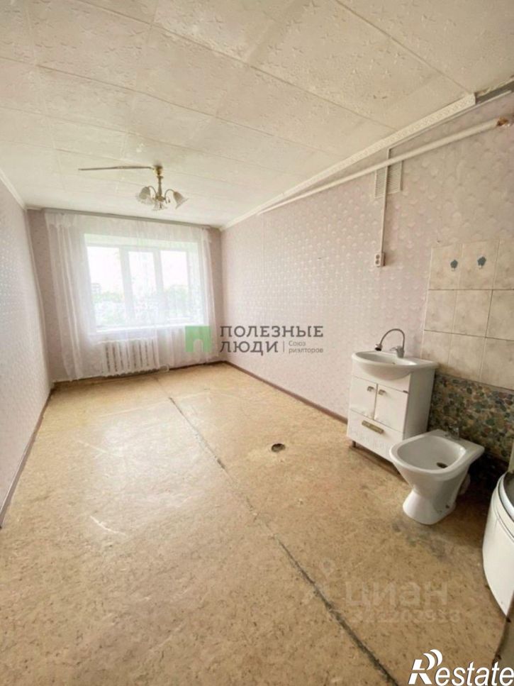 Комната улица Алексеева, 1,  д. 1