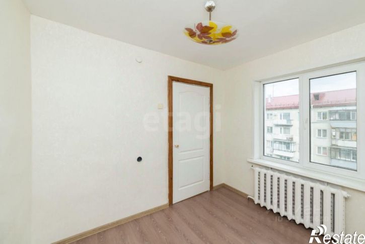 4-комн квартира улица Томина, 83,  д. 83