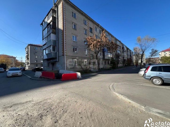 2-комн квартира улица Томина, 108,  д. 108