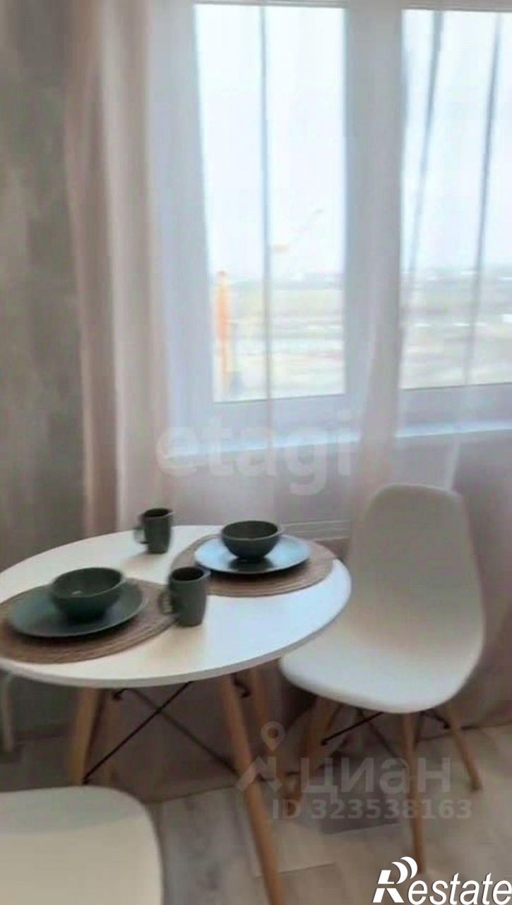 1-комн квартира 8-й микрорайон, 5,  д. 5