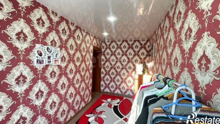 2-комн квартира Космонавтов улица, Черёмухово микрорайон, 9,  д. 9