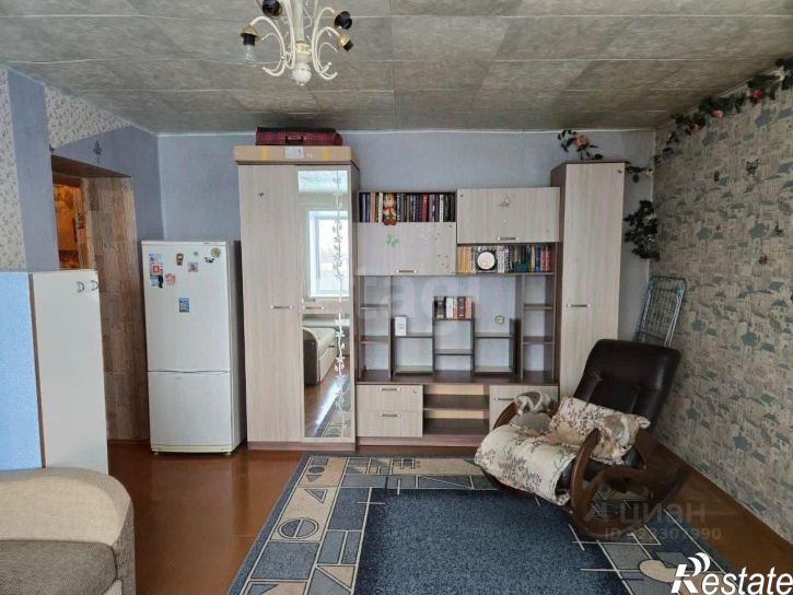 2-комн квартира проспект Конституции, 32,  д. 32