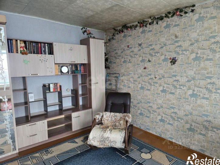 2-комн квартира проспект Конституции, 32,  д. 32