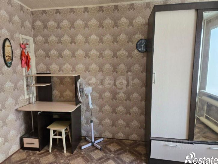 2-комн квартира проспект Конституции, 32,  д. 32