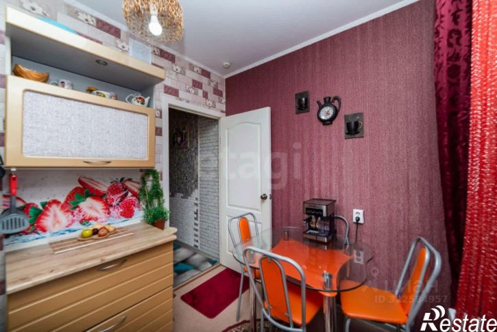 1-комн квартира улица Дзержинского, 31Г,  д. 31Г