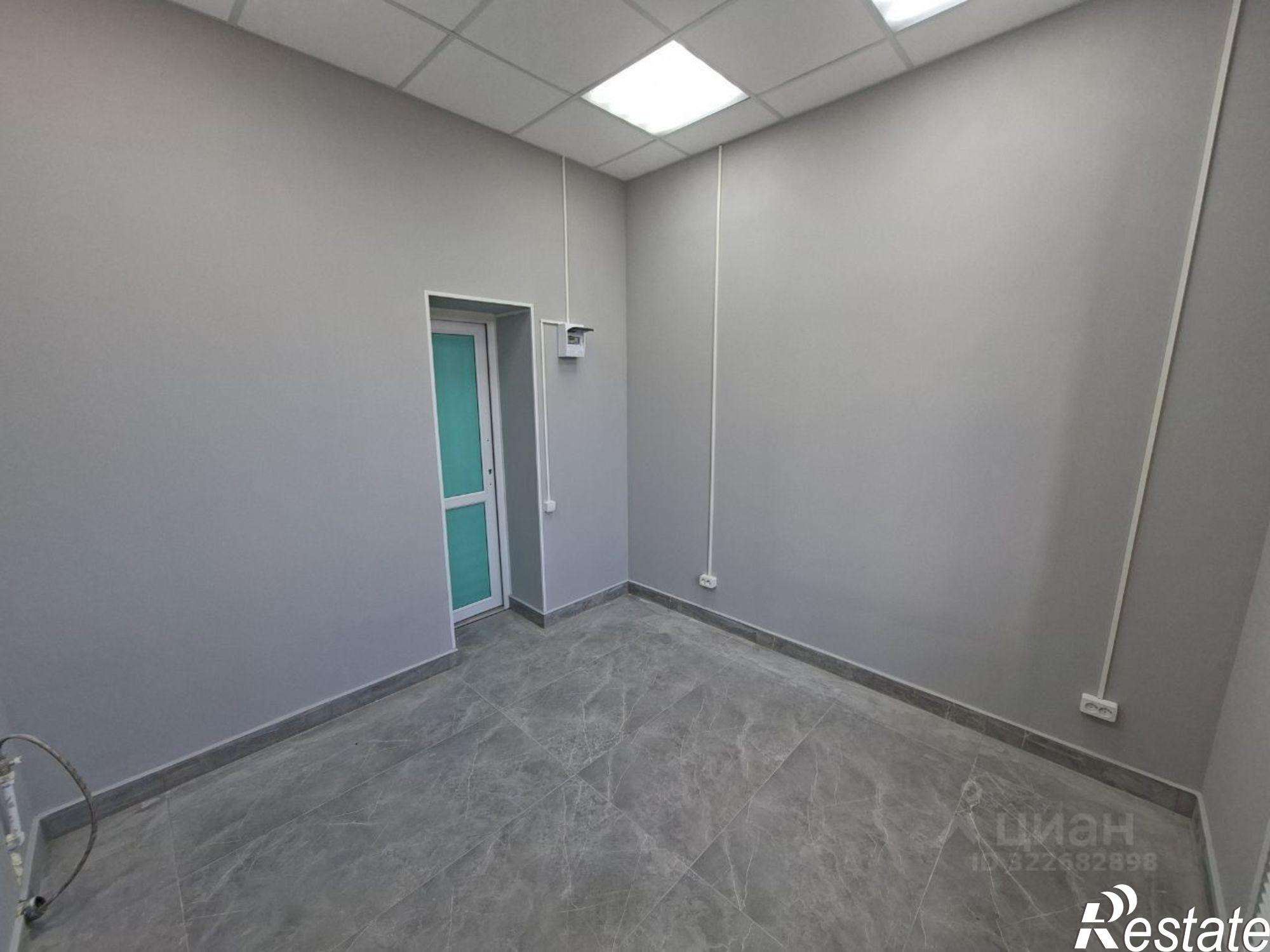 Сдать офис, помещение под офис за 11 000 рублей на улица Карла Маркса, 106