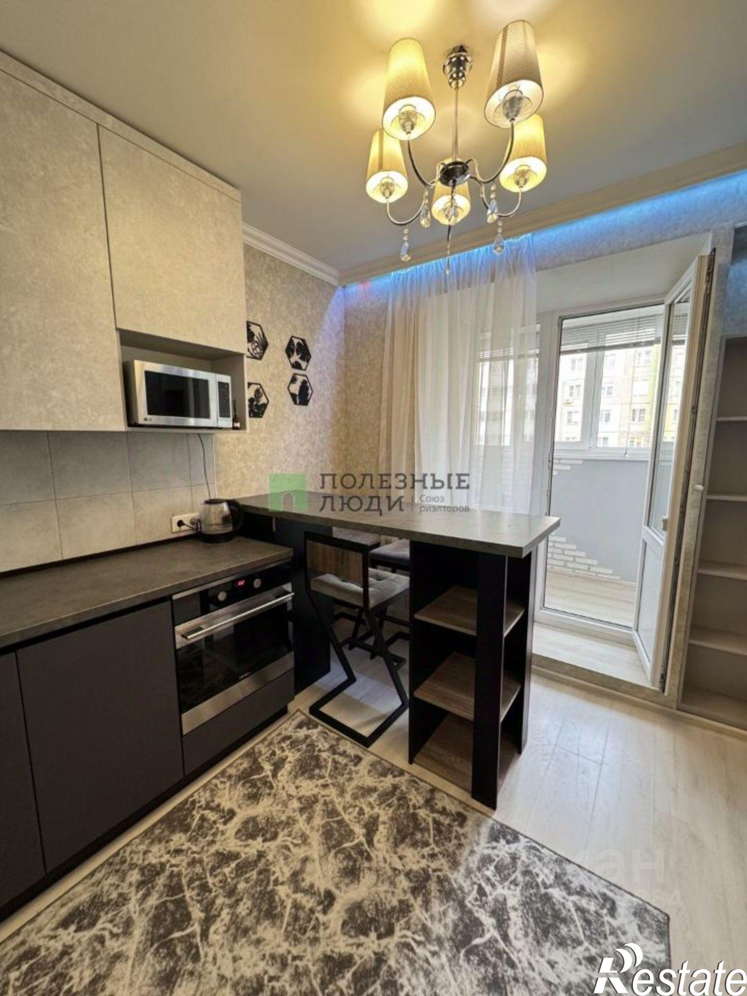 Сдать квартиру за 35 000 рублей на Курган г., Заозерный, 4-й мкр., д.9