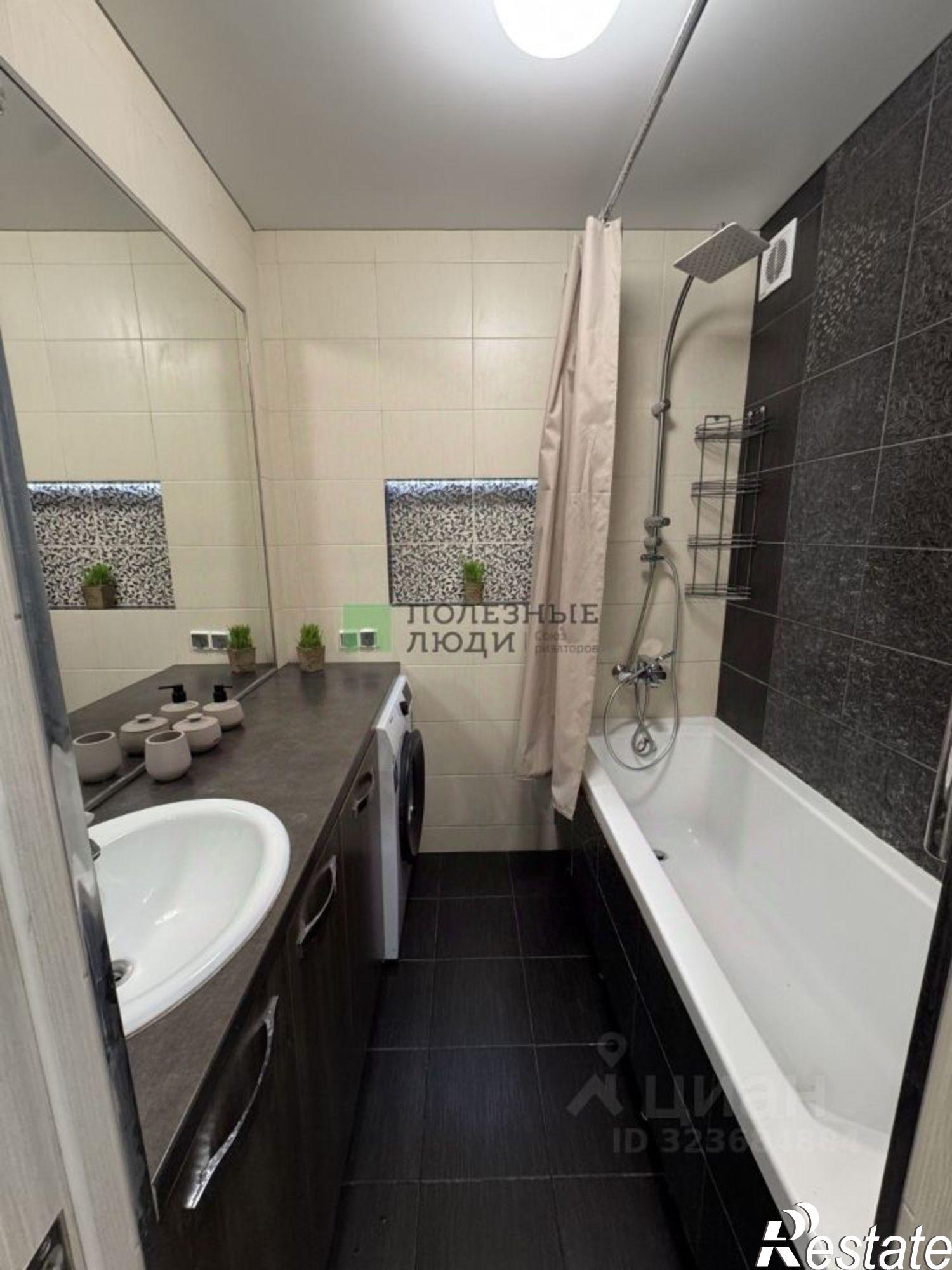 Сдать квартиру за 35 000 рублей на Курган г., Заозерный, 4-й мкр., д.9