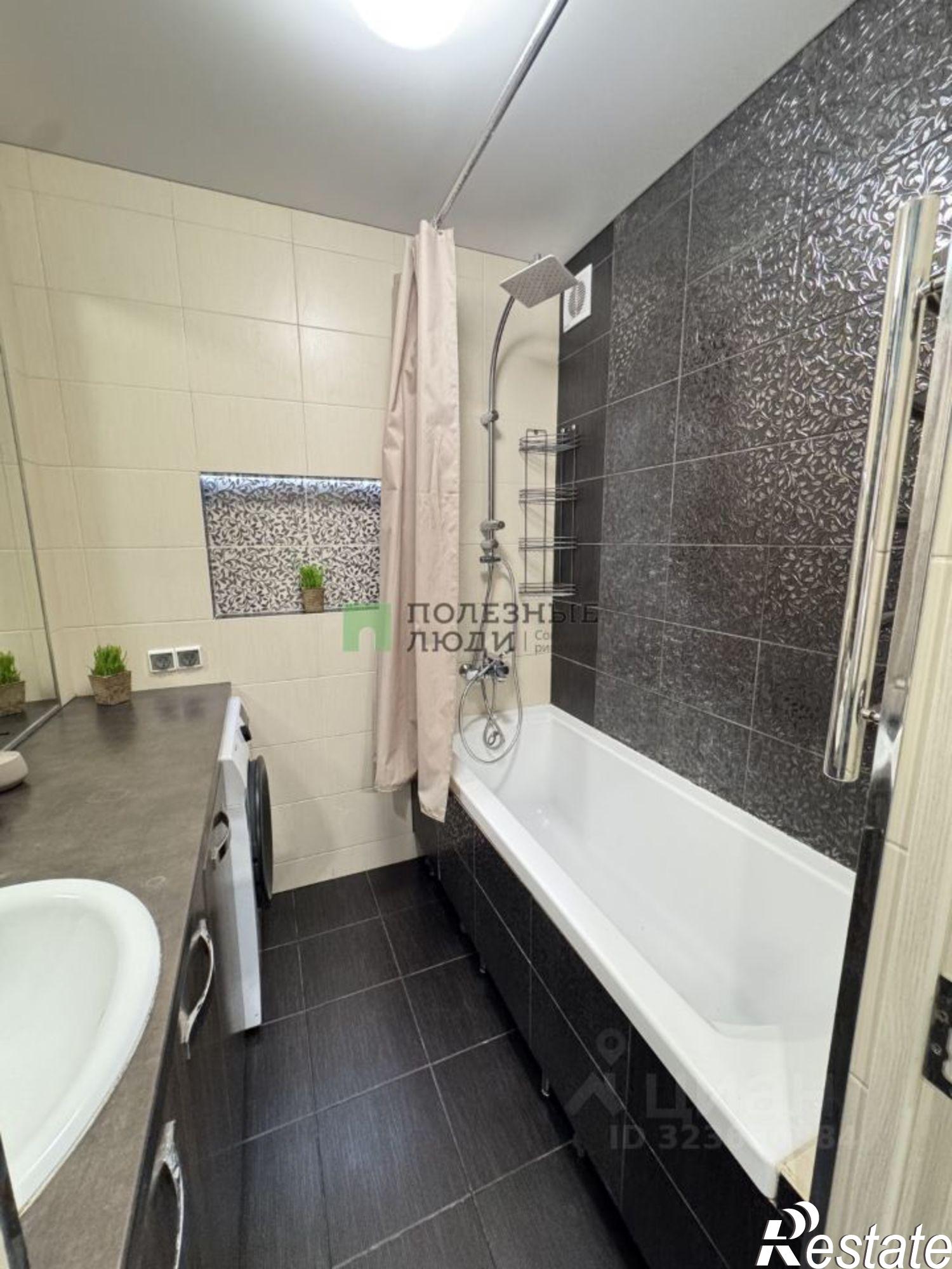 Сдать квартиру за 35 000 рублей на Курган г., Заозерный, 4-й мкр., д.9