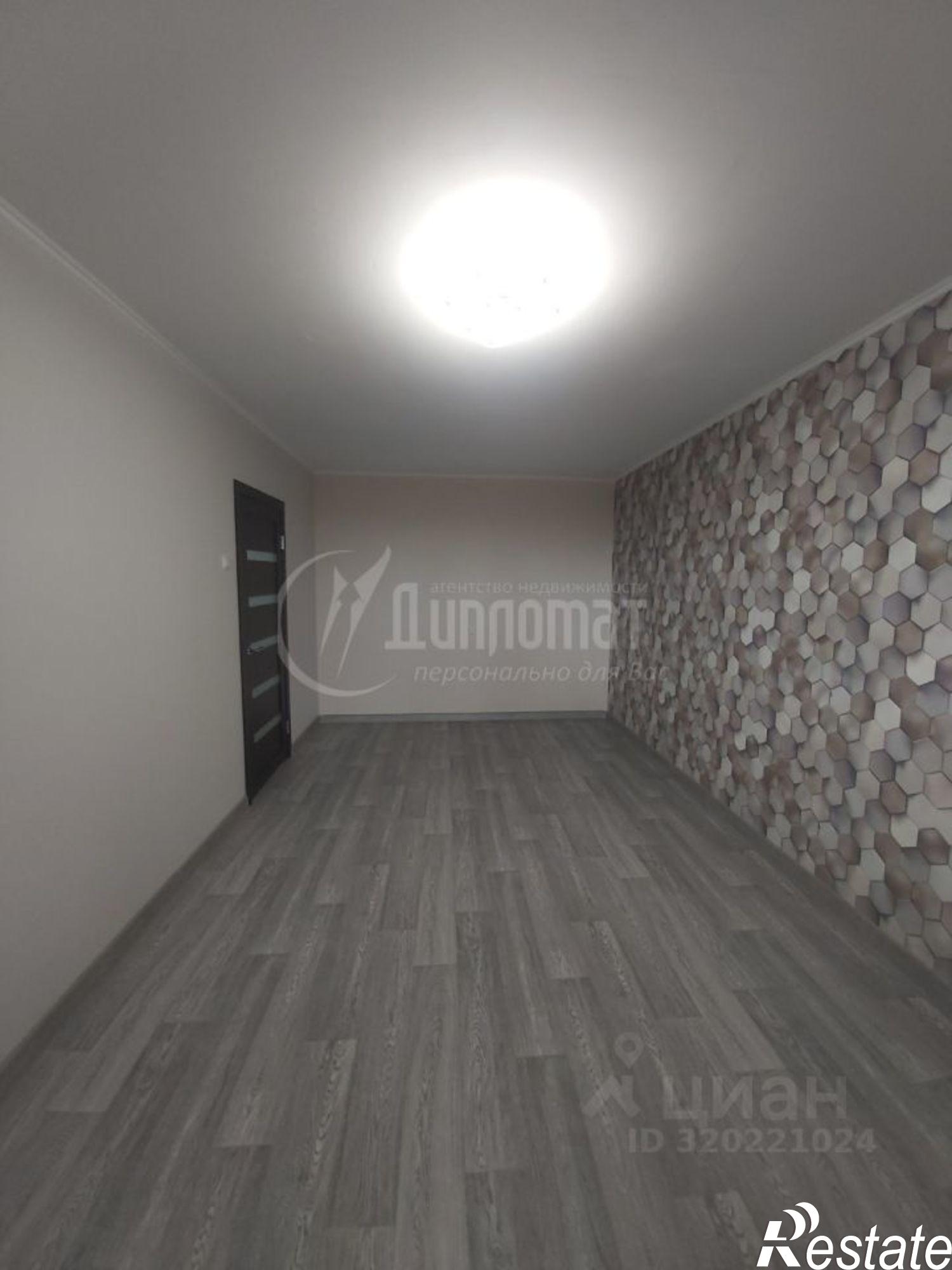 Купить квартиру за 3 350 000 рублей на Курган г., Заозерный, 5-й мкр., д.16