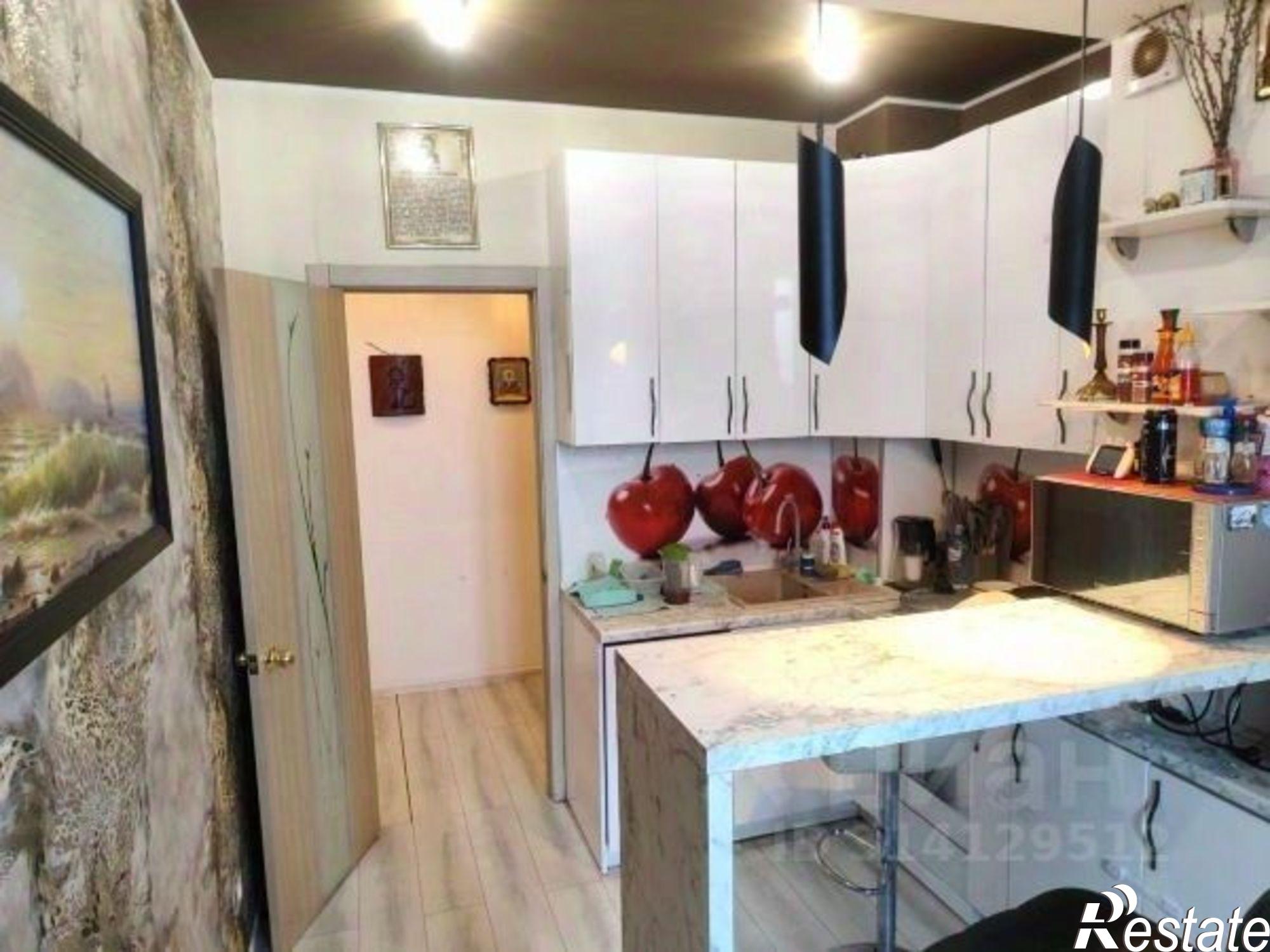 Купить квартиру за 7 100 000 рублей на 5 микрорайон, 18к3,