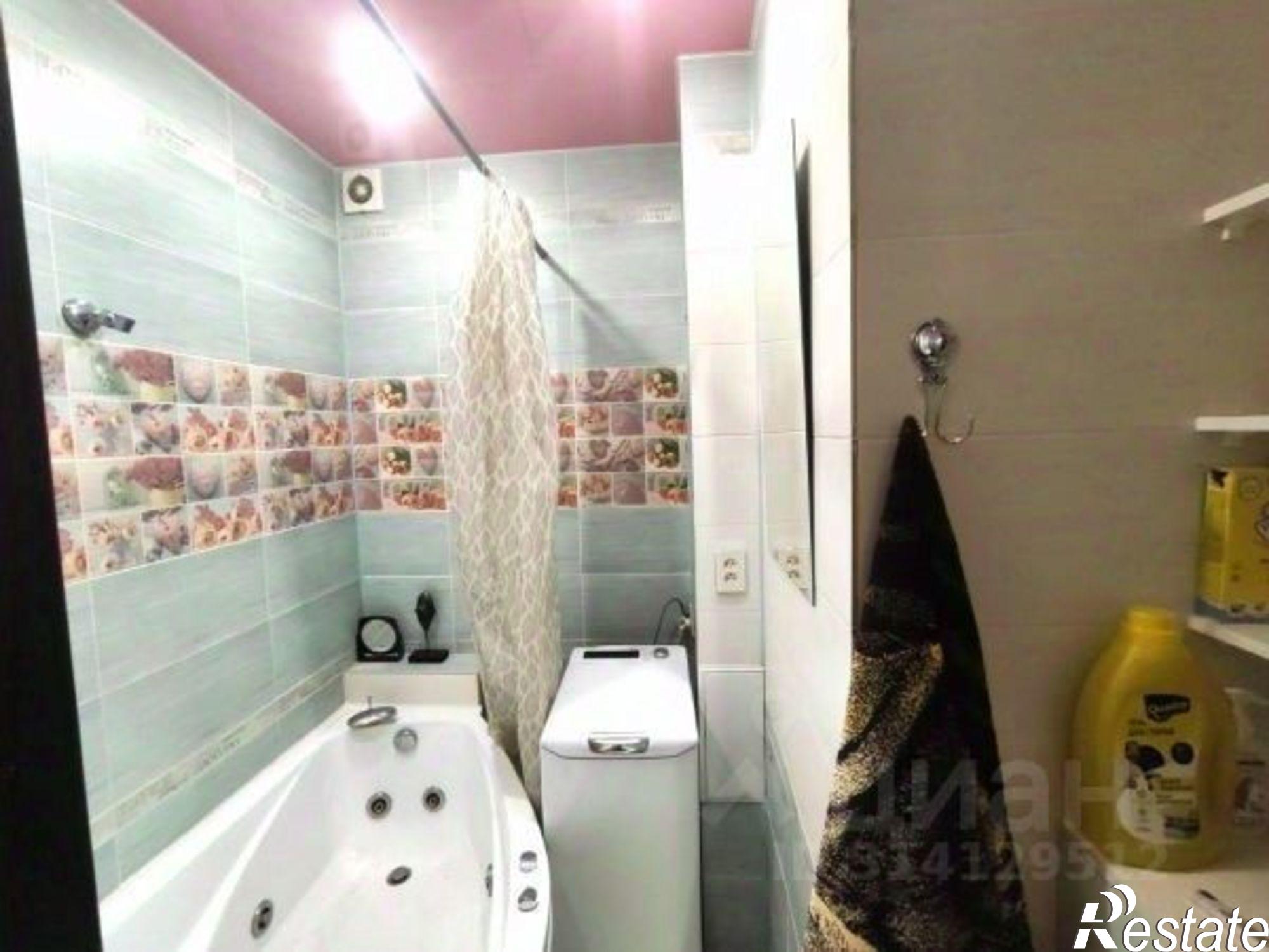 Купить квартиру за 7 100 000 рублей на 5 микрорайон, 18к3,