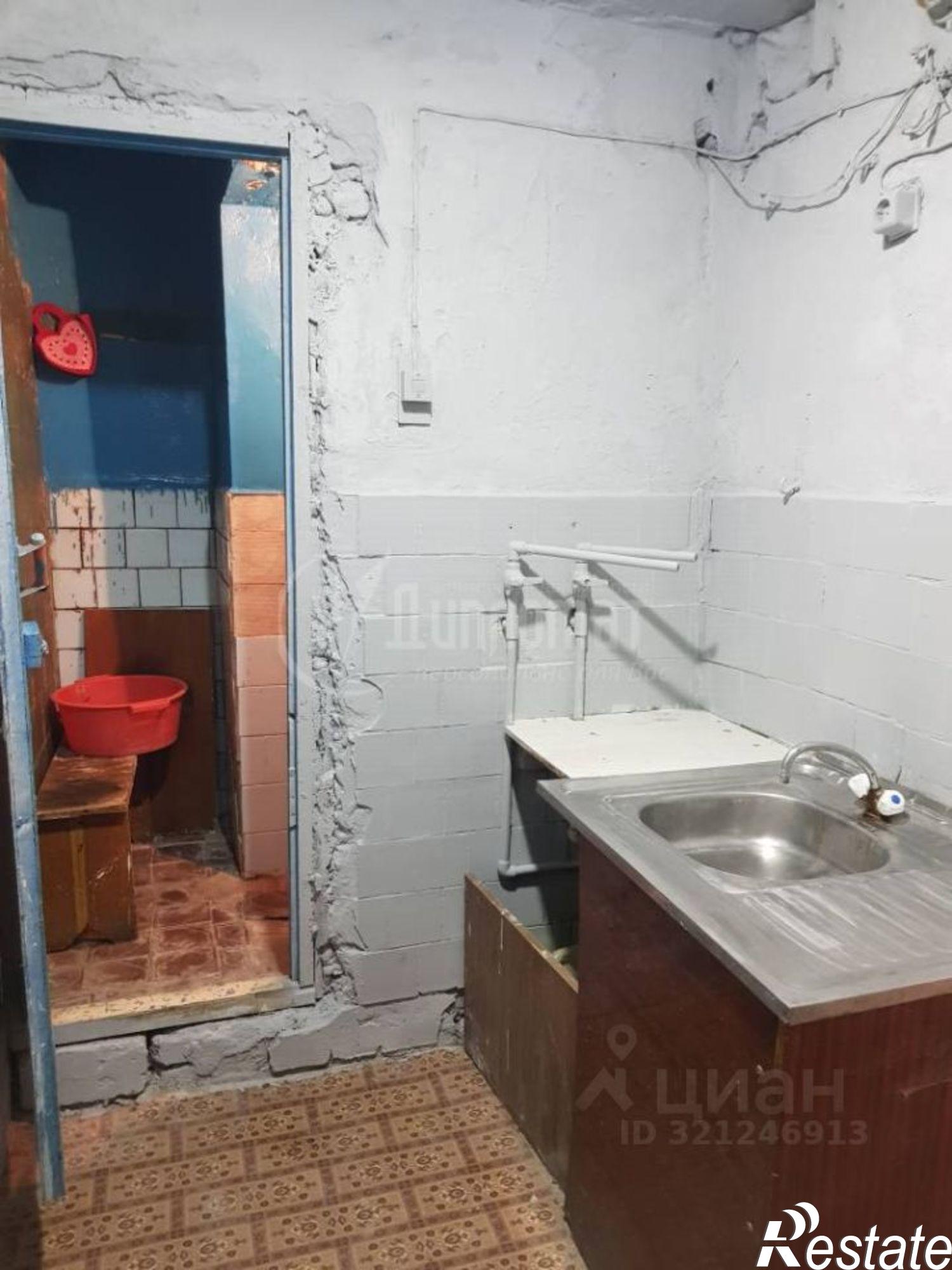 Купить комнату за 450 000 рублей на ул Автозаводская, 3а