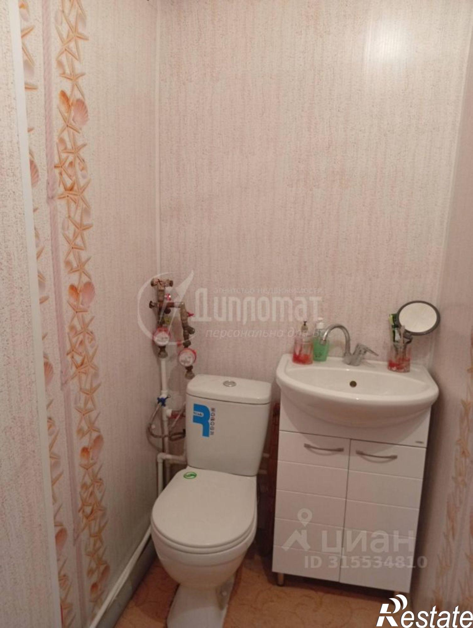 Купить квартиру за 2 370 000 рублей на ул Орлова, 6