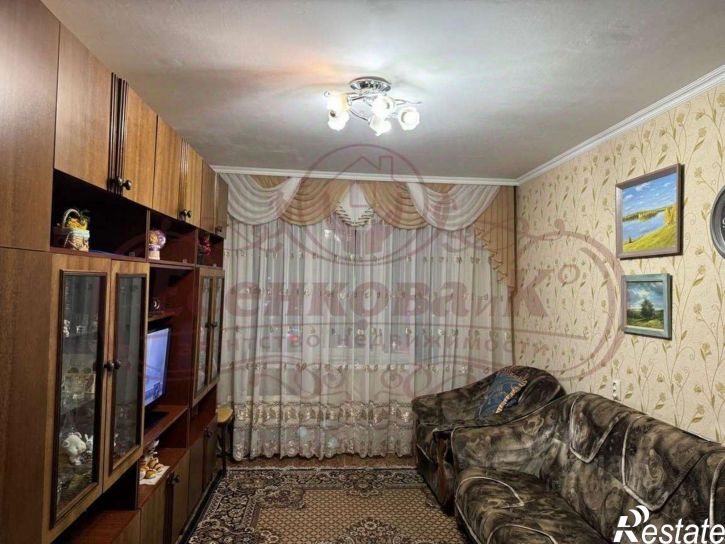 3-комн квартира 6-й мкр,дом 3