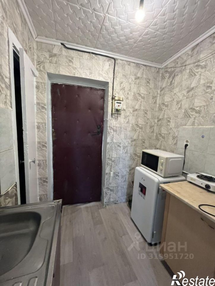 1-комн квартира пр-кт Конституции, 65,  д. 65