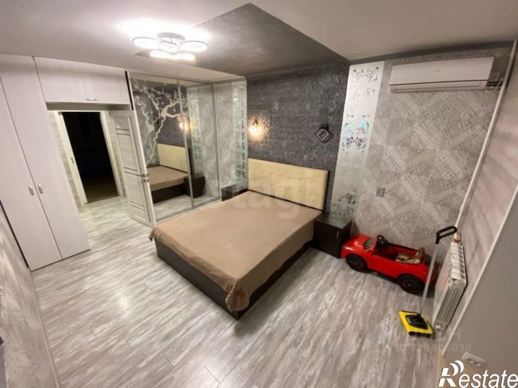 3-комн квартира ул Артёма, 35,  д. 35