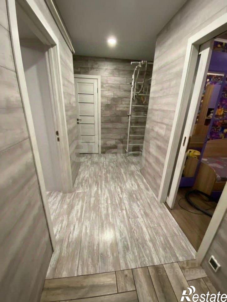 3-комн квартира ул Артёма, 35,  д. 35